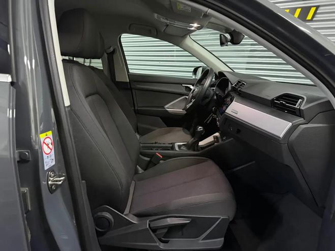 Audi Q3 45 TFSI e S line S tronic noir de 2022