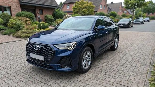 Audi Q3 40 TDI quattro S line bleu de 2023