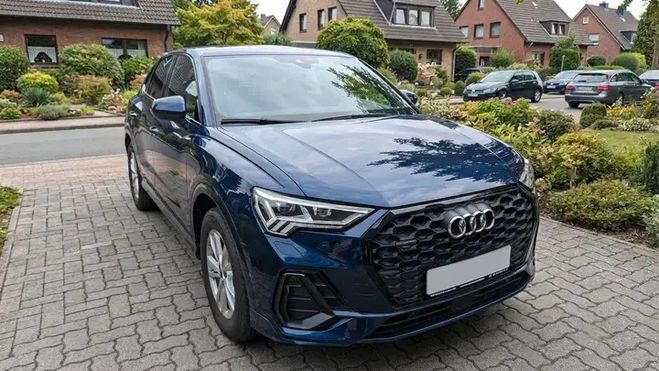 Audi Q3 40 TDI quattro S line bleu de 2023