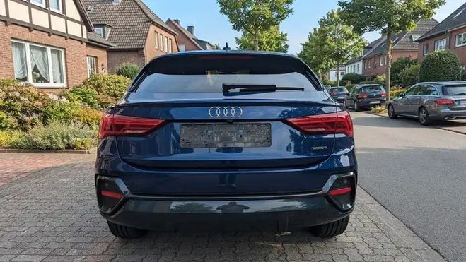 Audi Q3 40 TDI quattro S line bleu de 2023