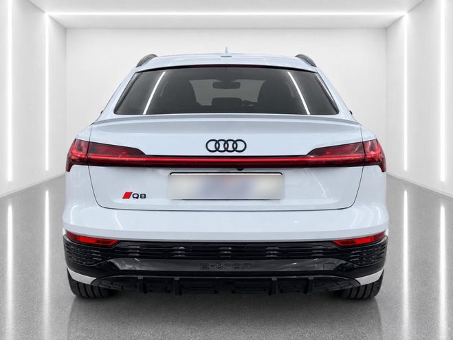 Audi Q8 Sportback 55 e-tron quattro S line - Sus blanc de 2023