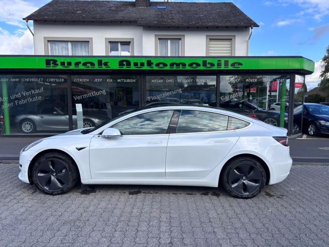 Tesla Model 3 Standard Range RWD - Berline �lectrique blanc de 2020