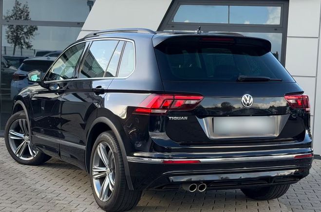 Volkswagen Tiguan R-Line DSG - ACC LED Jantes 19