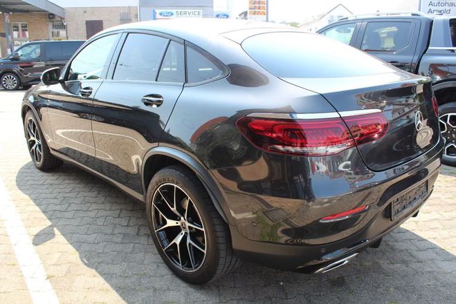 Mercedes GLC 200 4MATIC 9G-TRONIC AMG Line noir de 2020