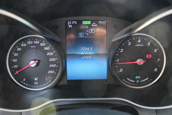 Mercedes GLC 200 4MATIC 9G-TRONIC AMG Line noir de 2020