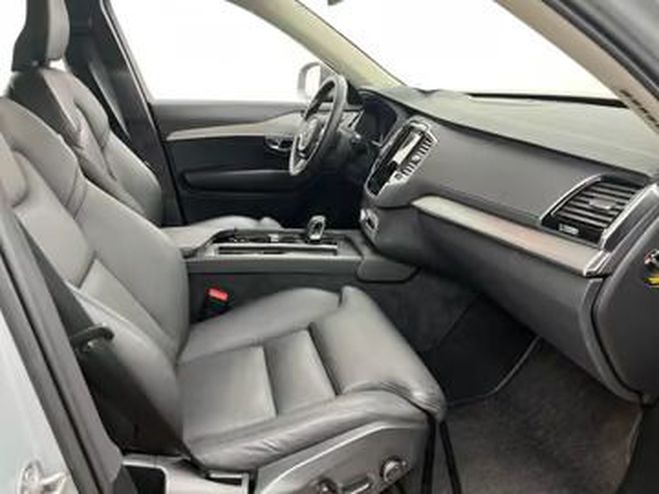 Volvo XC90 T8 AWD Plus Bright Plug-In gris de 2023