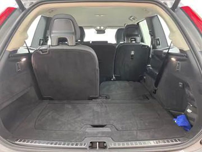 Volvo XC90 T8 AWD Plus Bright Plug-In gris de 2023