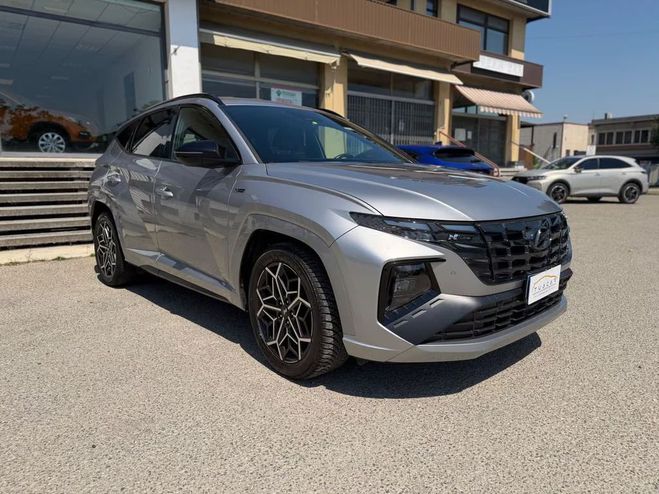 Hyundai Tucson 1.6 T-GDI gris de 2022