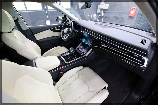 Audi Q7 50 TDI quattro S line Exclusive noir de 2021