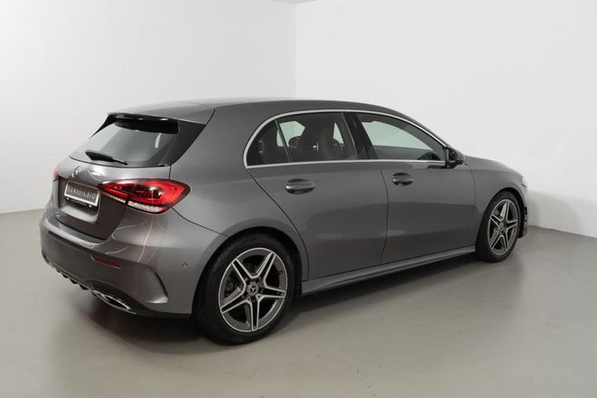 Mercedes Classe A Benz Classe AMG Line gris de 2020