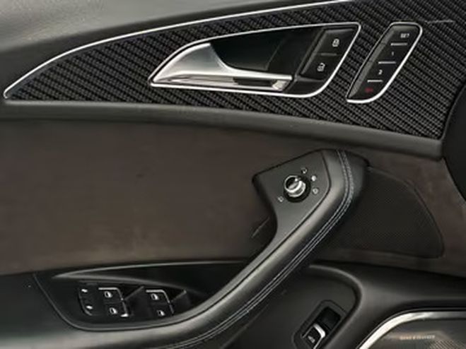 Audi RS6 4.0 TFSI quattro Performance noir de 2016