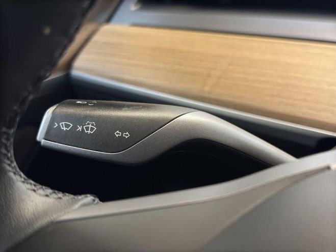 Tesla Model Y Long Range Dual Motor AWD - Toit Panoram bleu marine de 2021