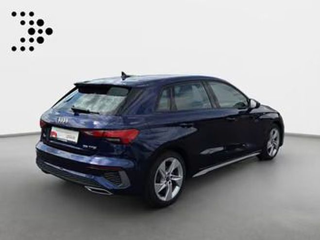Audi A3 35 TFSI S line bleu de 2023