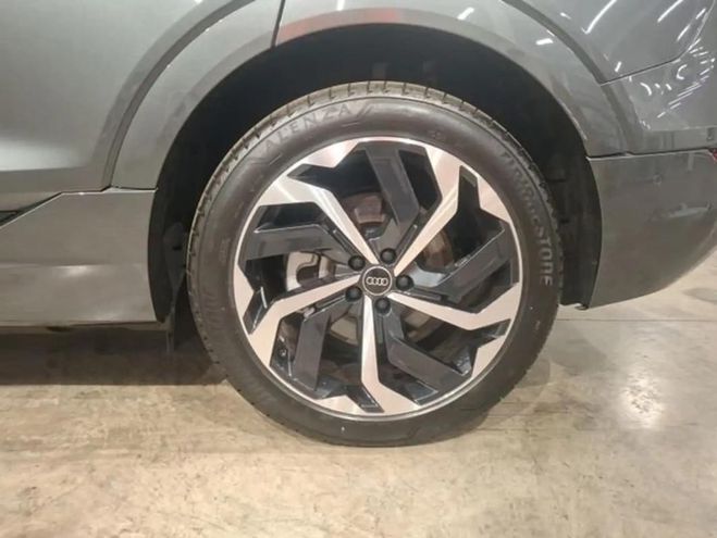 Audi Q8 Sportback e-tron 50 S line quattro - 340 gris de 2025