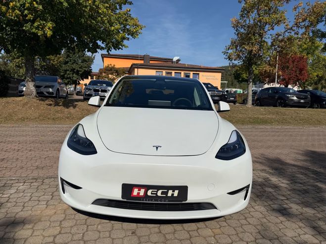 Tesla Model Y Long Range AWD blanc de 2023