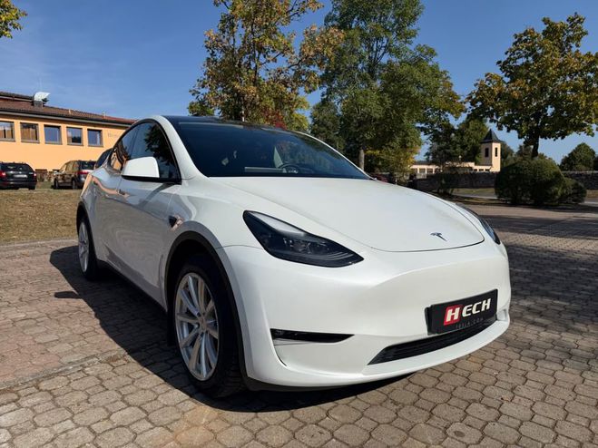 Tesla Model Y Long Range AWD blanc de 2023