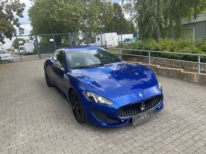 Maserati Gran Turismo 4.7 V8 Sport bleu de 2017