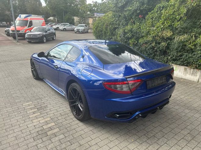 Maserati Gran Turismo 4.7 V8 Sport bleu de 2017