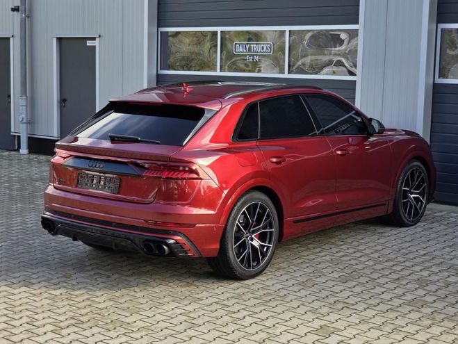 Audi SQ8 4.0 TFSI quattro rouge de 2024