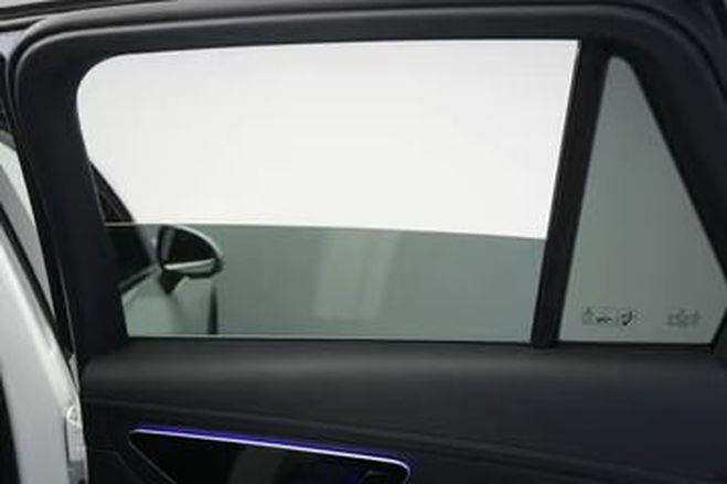 Mercedes GLC 300 4MATIC AMG Line Distronic Kamera Lan blanc de 2023