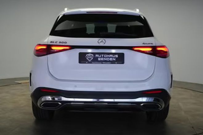 Mercedes GLC 300 4MATIC AMG Line Distronic Kamera Lan blanc de 2023