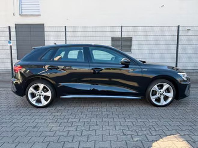Audi A3 35 TFSI S line B&O Navi RFK SHZ noir de 2023