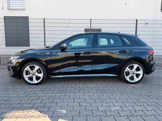 Audi A3 35 TFSI S line B&O Navi RFK SHZ noir de 2023