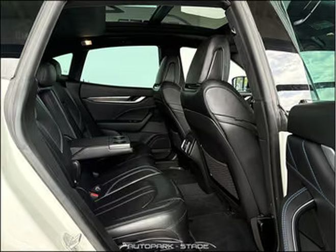 Maserati Levante GT Hybrid Launch Edition One of 200  de 2021