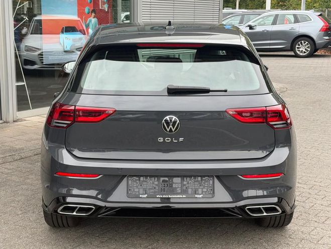 Volkswagen Golf VIII 1.5 TSI R-Line gris de 2024