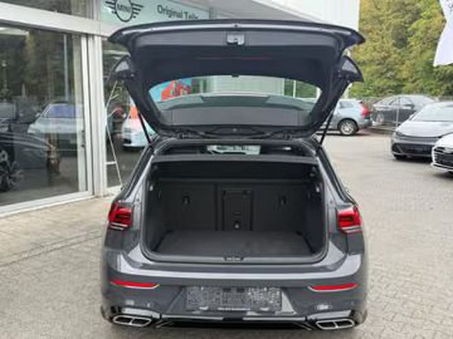Volkswagen Golf VIII 1.5 TSI R-Line gris de 2024