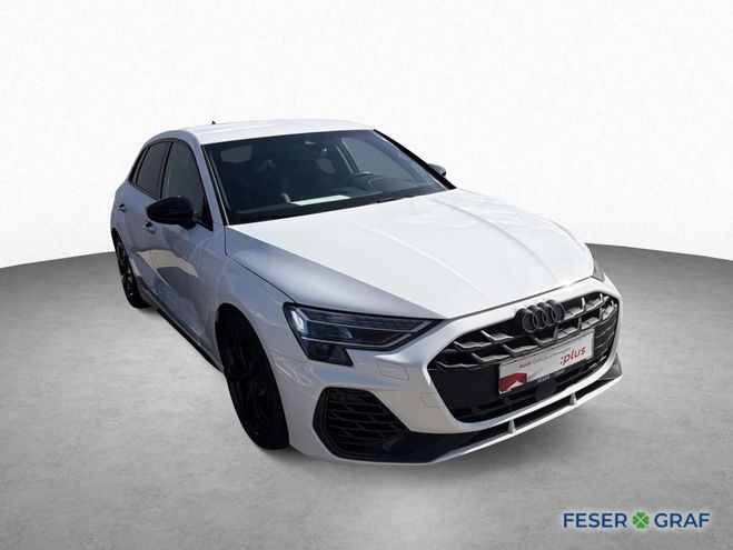 Audi S3 333 ch - quattro SONOS �chappement Perfo blanc de 2025