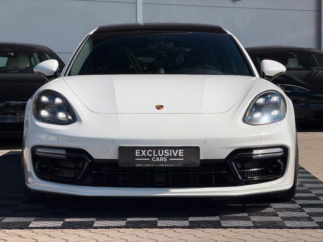 Porsche Panamera Sport Turismo 4 blanc de 2020