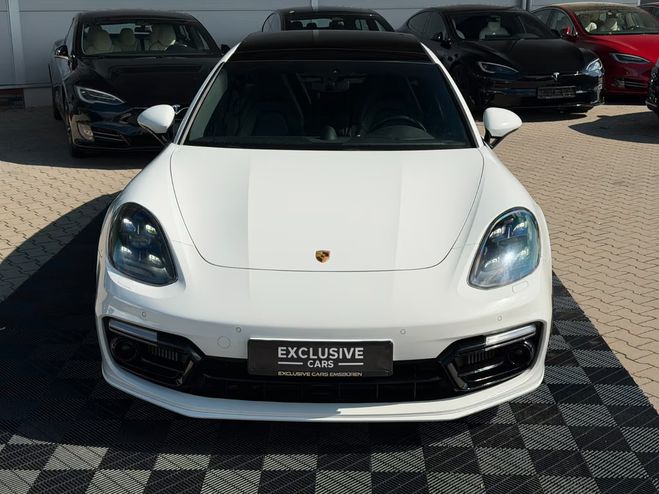 Porsche Panamera Sport Turismo 4 blanc de 2020