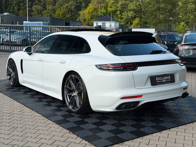 Porsche Panamera Sport Turismo 4 blanc de 2020