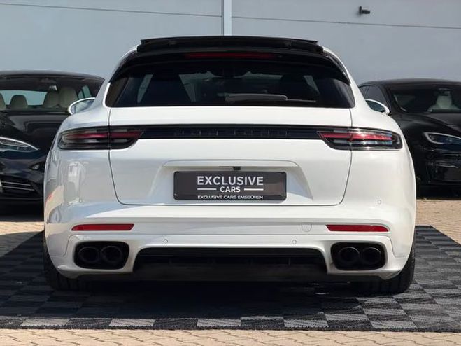Porsche Panamera Sport Turismo 4 blanc de 2020