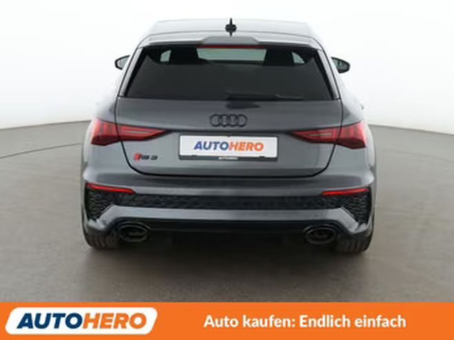 Audi RS3 2.5 TFSI quattro gris de 2024