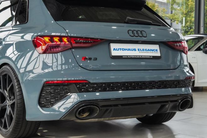 Audi RS3 quattro - Si�ges Sport B&O Matrix LED He bleu azur de 2023