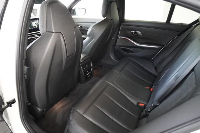 BMW M3 Limousine Competition xDrive - Berline S blanc de 2024