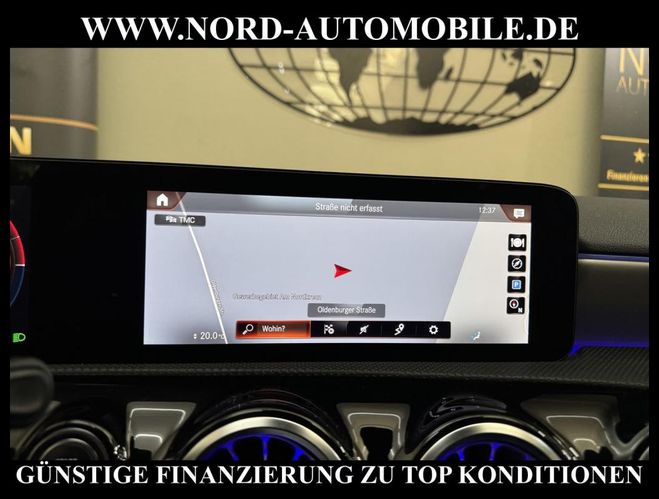 Mercedes Classe A 250 e AMG Line - Distronic+ Wide Ambient argent de 2022