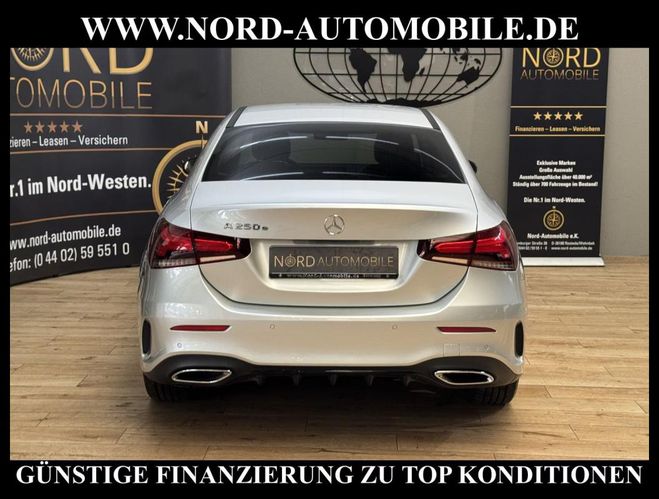 Mercedes Classe A 250 e AMG Line - Distronic+ Wide Ambient argent de 2022