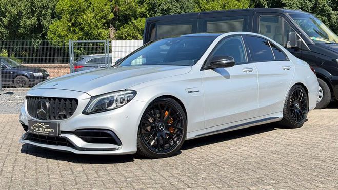 Mercedes Classe C Benz Performance gris de 2020