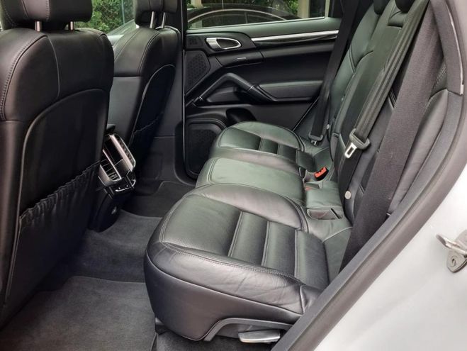 Porsche Cayenne S - LED Sport Chrono Bose 360� Panoramiq blanc de 2017