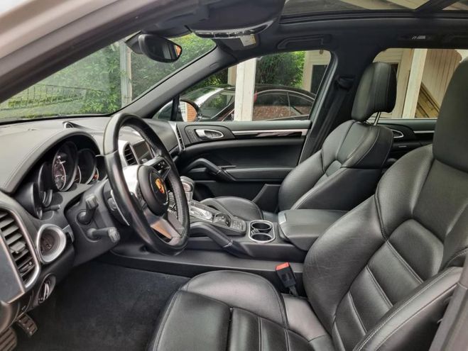 Porsche Cayenne S - LED Sport Chrono Bose 360� Panoramiq blanc de 2017