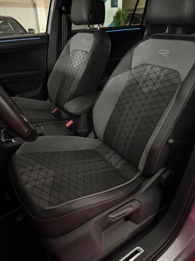 Volkswagen Tiguan R-Line 4Motion - Vollausstattung argent de 2022