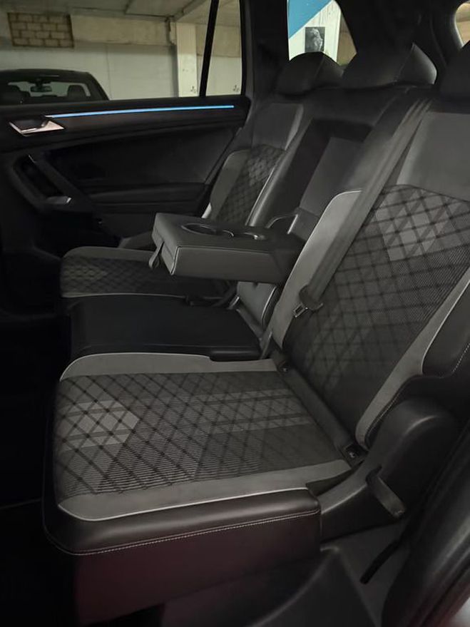 Volkswagen Tiguan R-Line 4Motion - Vollausstattung argent de 2022