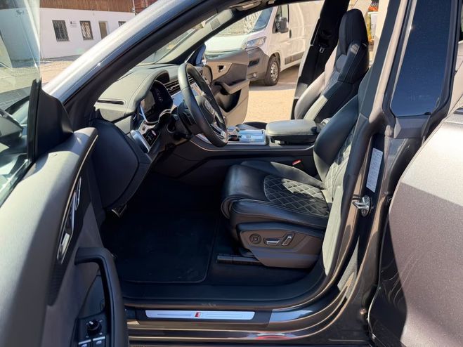 Audi SQ8 4.0 TFSI quattro Competition Plus noir de 2024