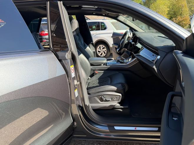 Audi SQ8 4.0 TFSI quattro Competition Plus noir de 2024