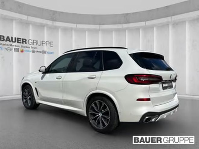 BMW X5 xDrive30d M Sport blanc de 2020