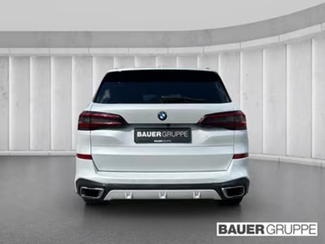 BMW X5 xDrive30d M Sport blanc de 2020