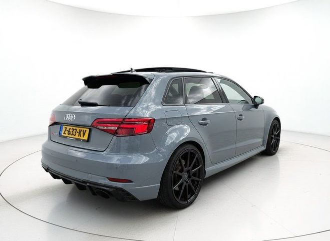 Audi RS3 2.5 TFSI quattro gris de 2019